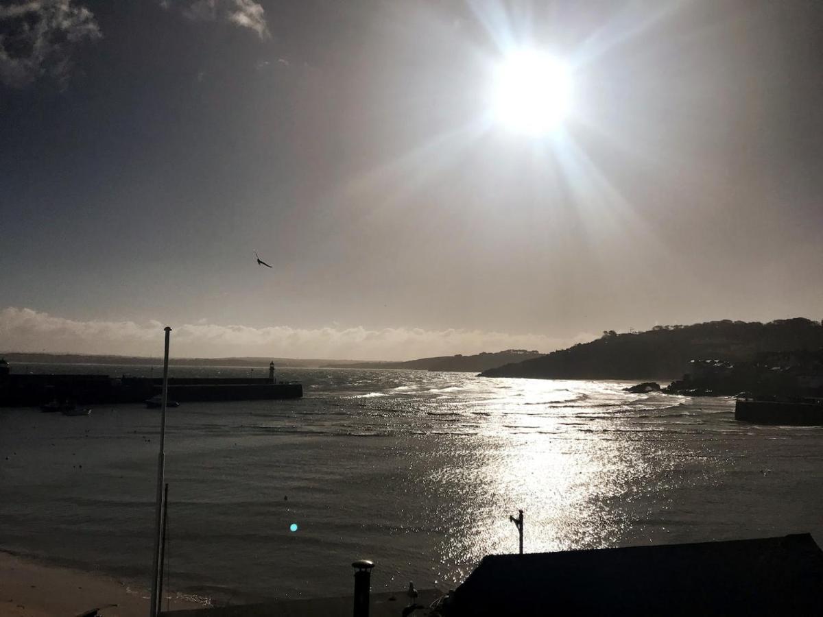 Modern Studio Apartment With Stunning Views! St. Ives Exterior foto