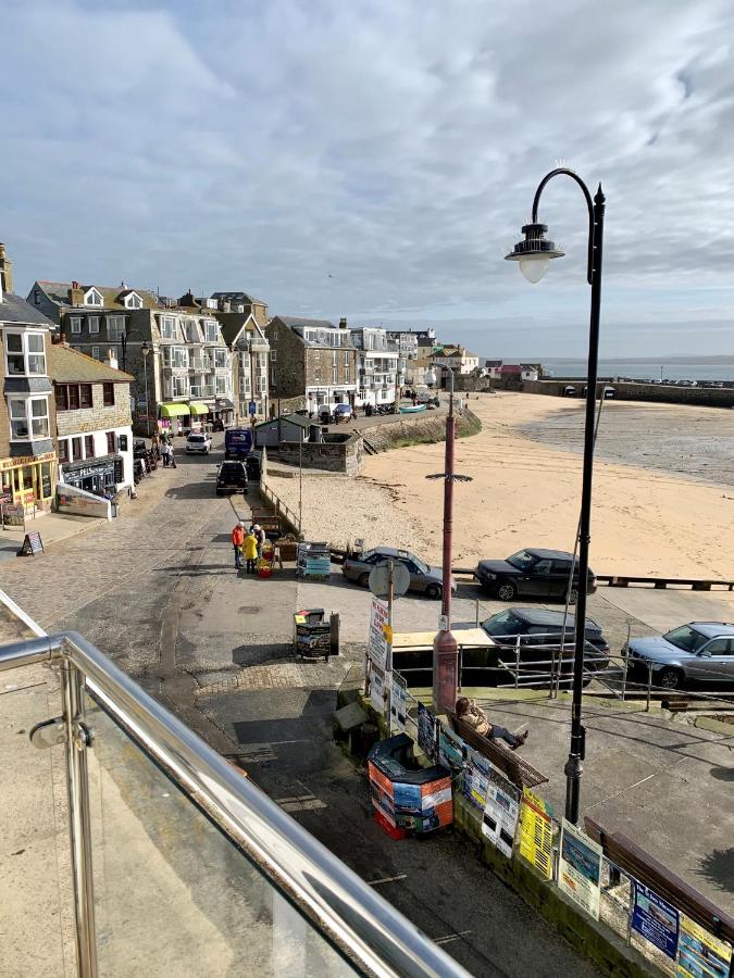 Modern Studio Apartment With Stunning Views! St. Ives Exterior foto